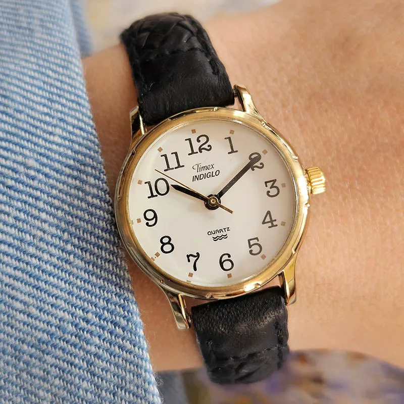 Vintage retrò Timex Indiglo Quartz Watch per lei con cinturino nero strutturato