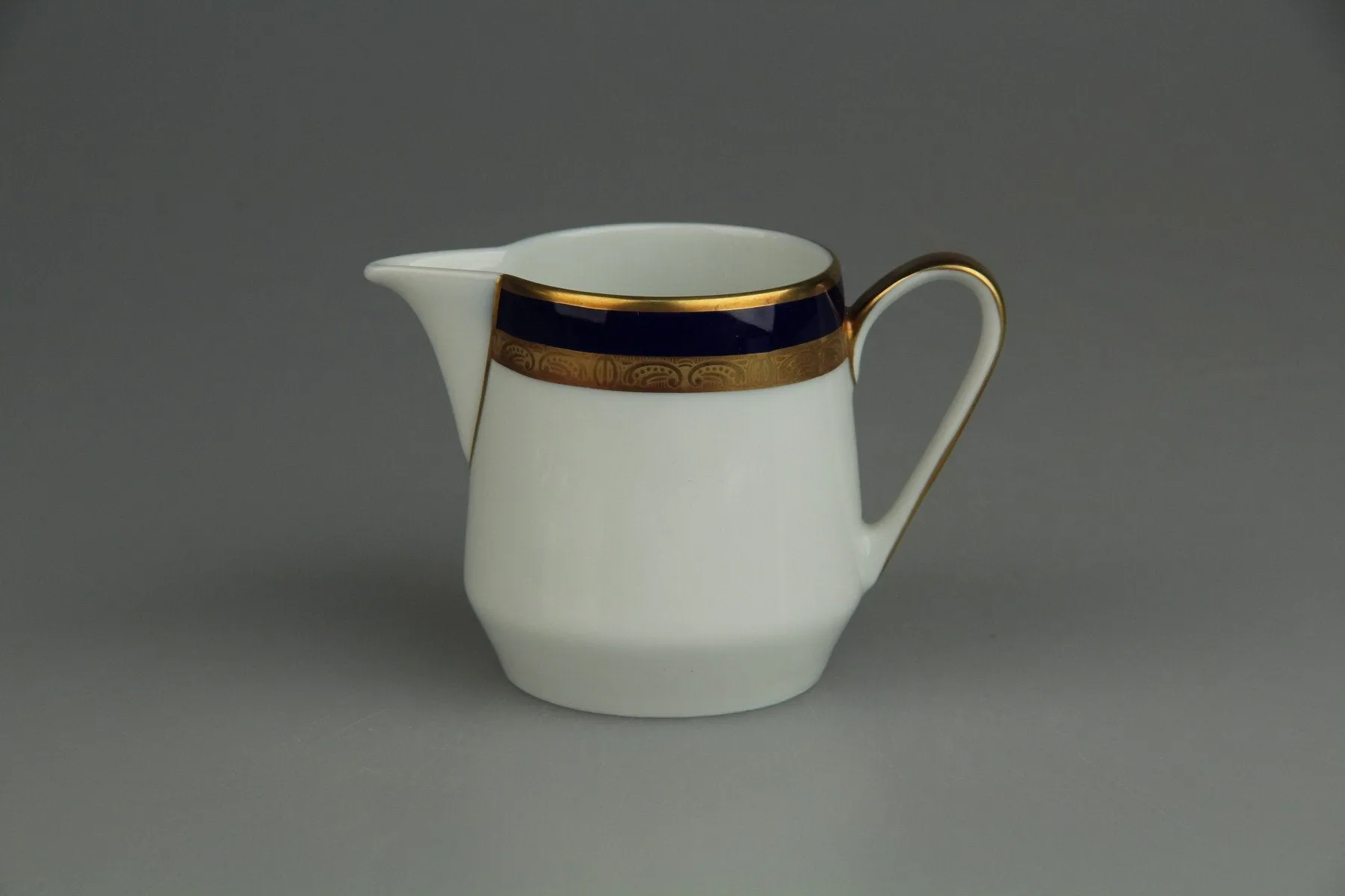 Milchkännchen - Hutschenreuther Goldrandservice Kobalt 03182 / 03152