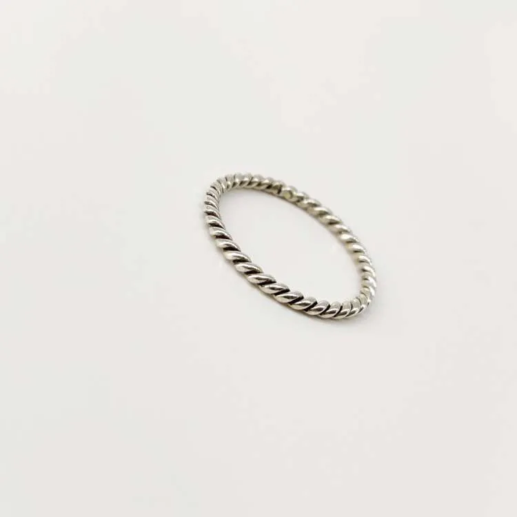 Anello a fedina Adeline in argento