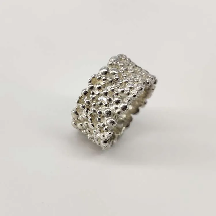 Anello a fascia Angelina in argento