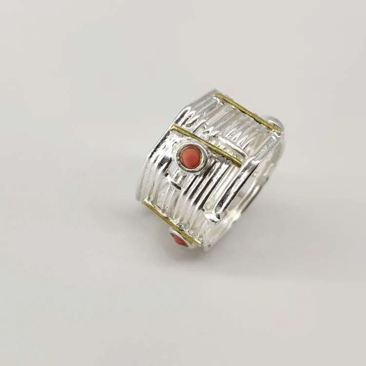 Anello a fascia Pamela in argento