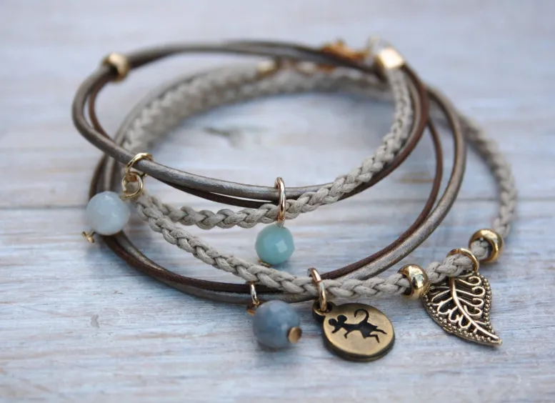 Pulsera hoja y abalorios
