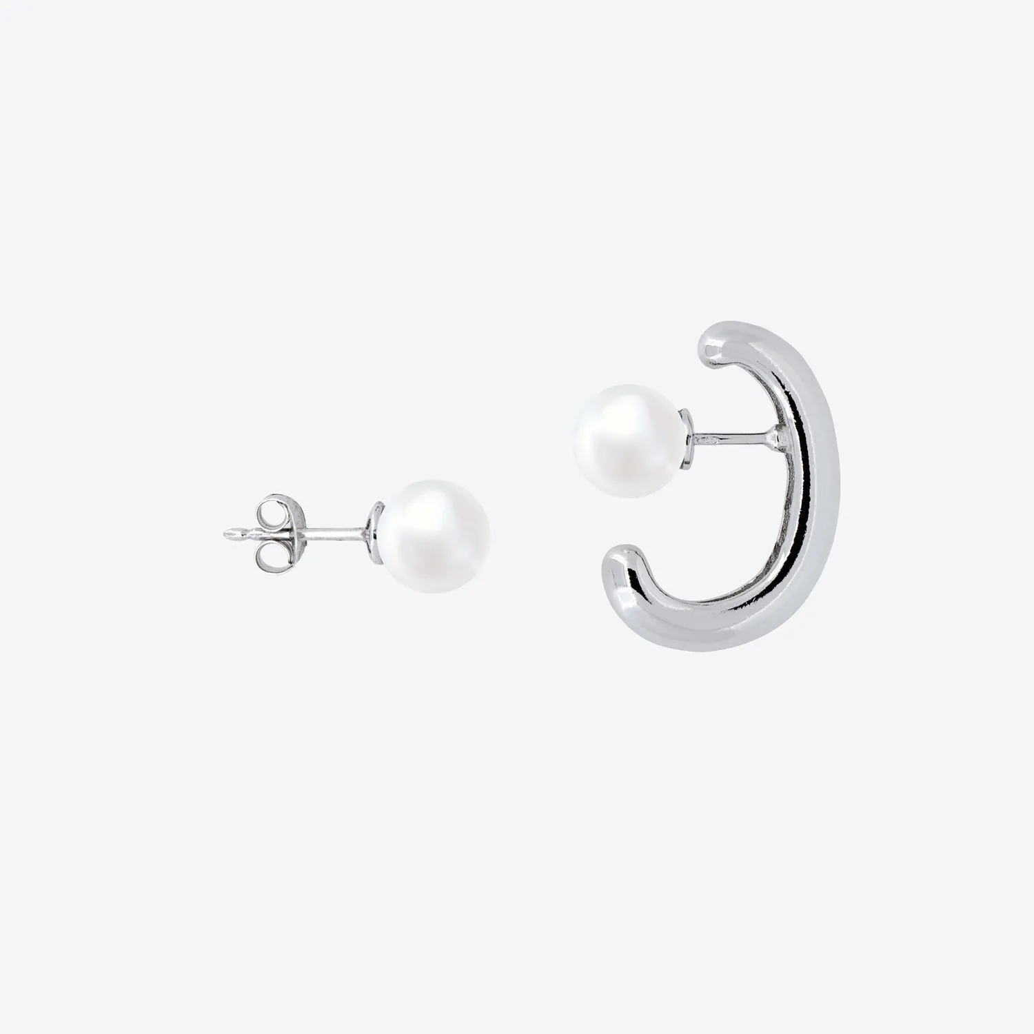 ORECCHINI ASIMMETRICI CREOLO BOMBATO CON PERLA – ARGENTO