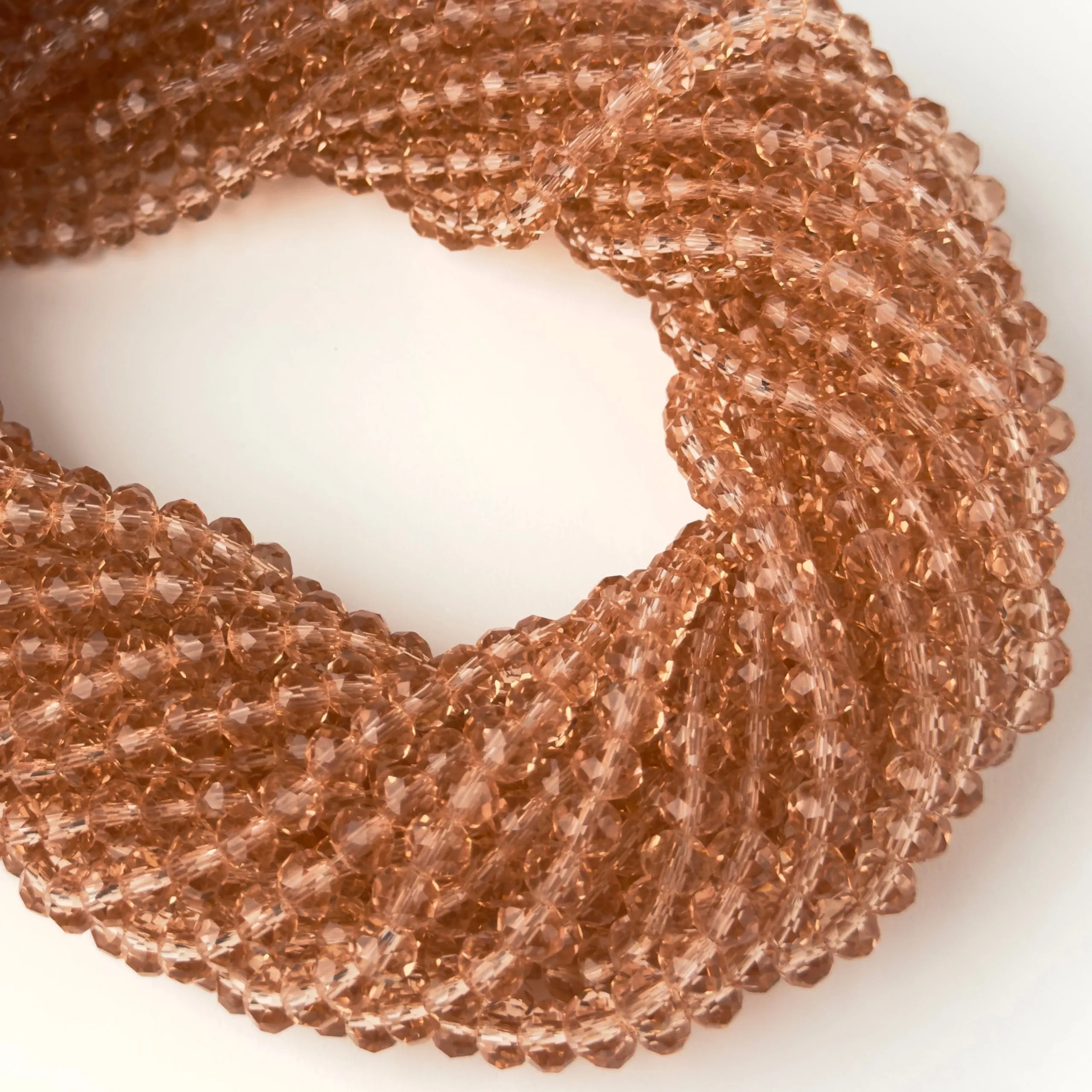 Antikrosa klare Rondella-Kristalle 6 x 4 mm – 10 Stränge | Sarobidi