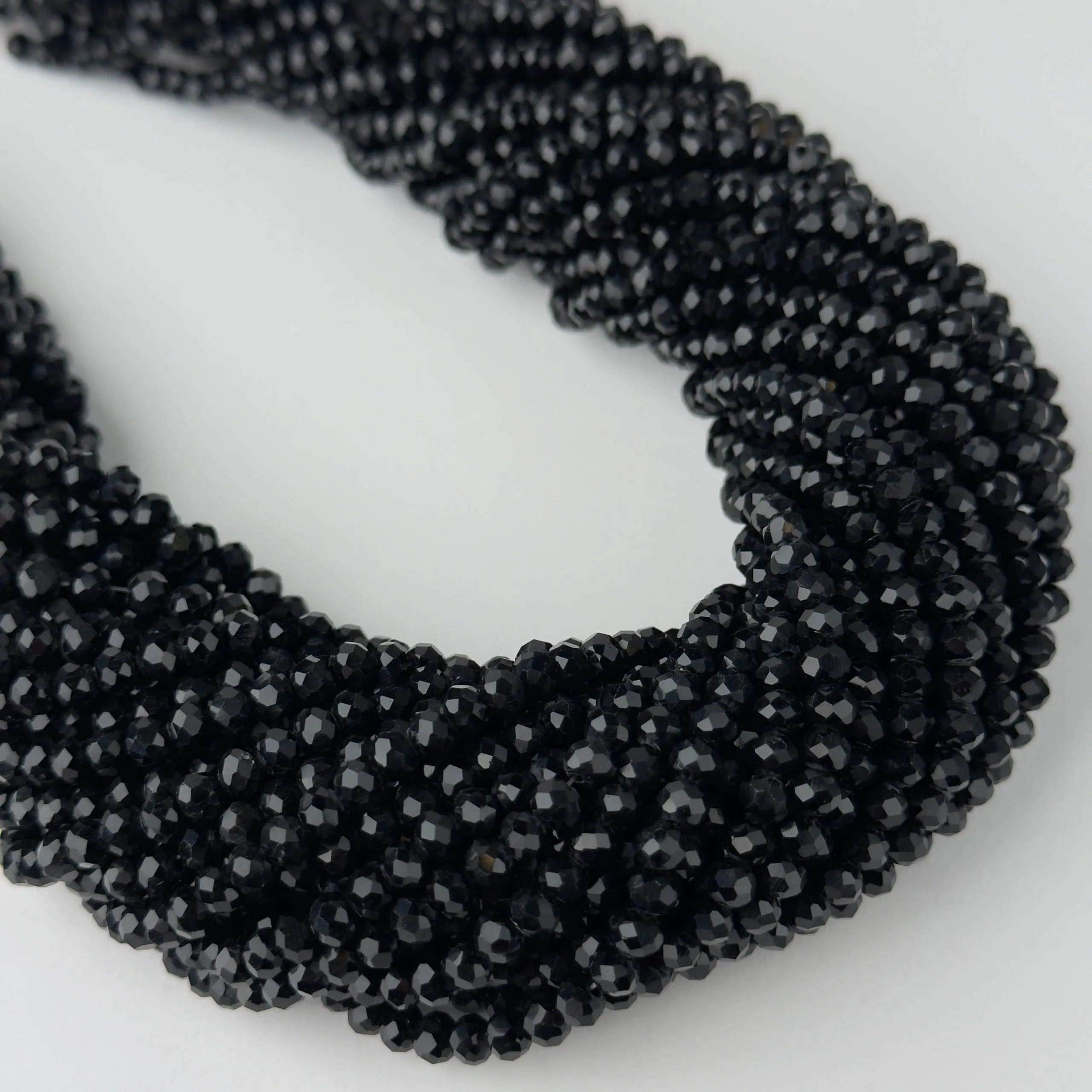 Cristalli Rondella Nero 4x3mm - 10 Fili | Sarobidy