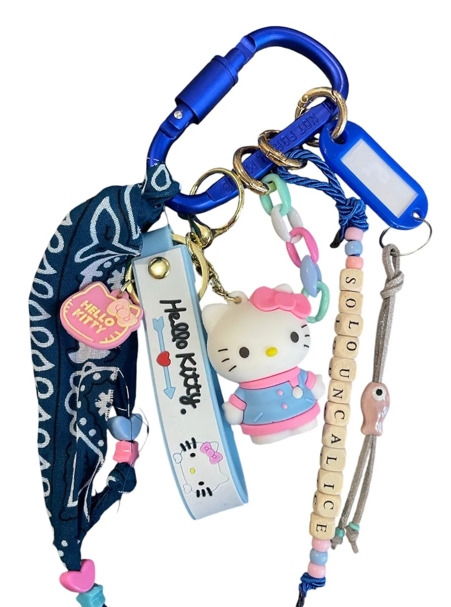 Pimp your Bag Keychain charms per borsa e portachiavi hallo kitty sciarpina invernale