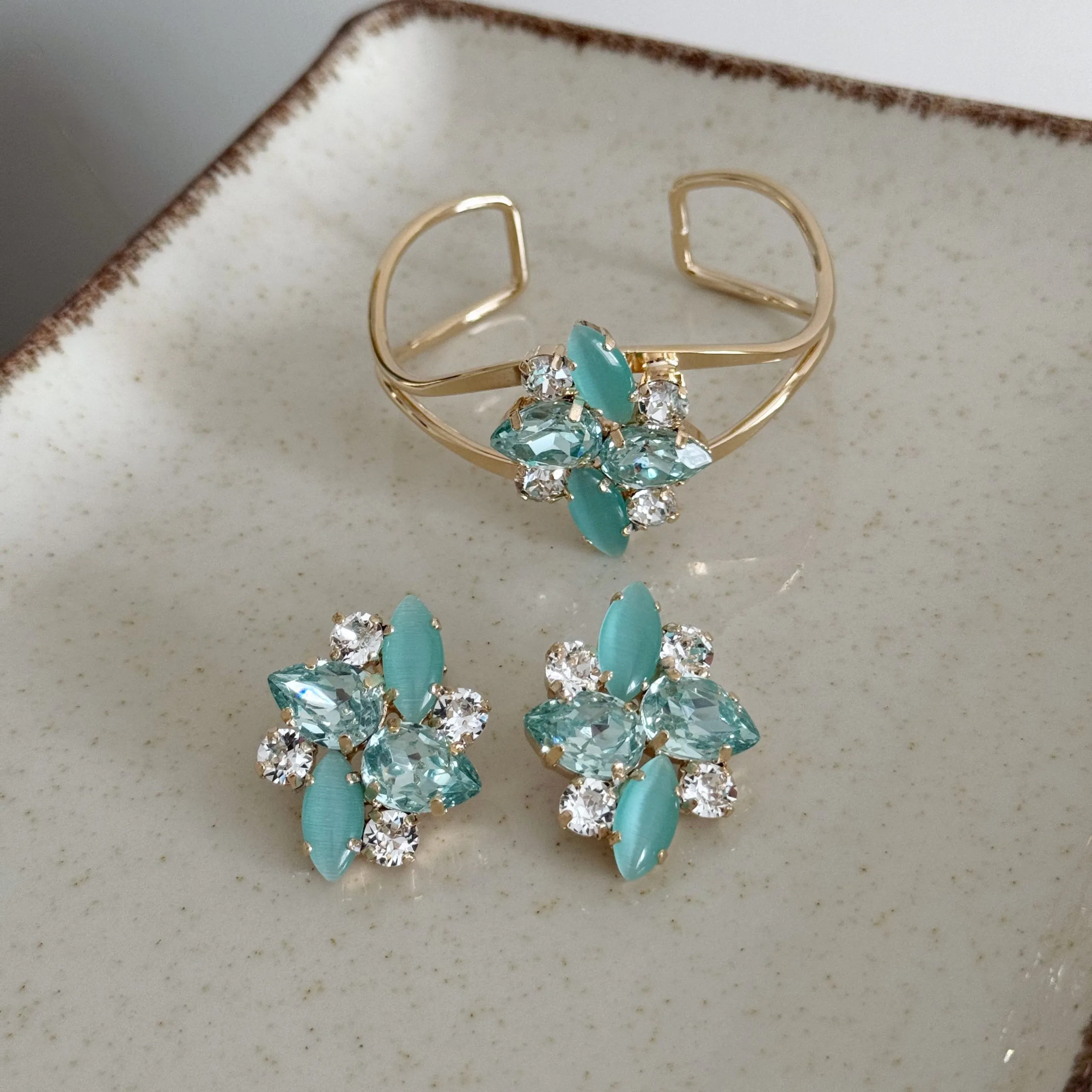 Completo verde acqua