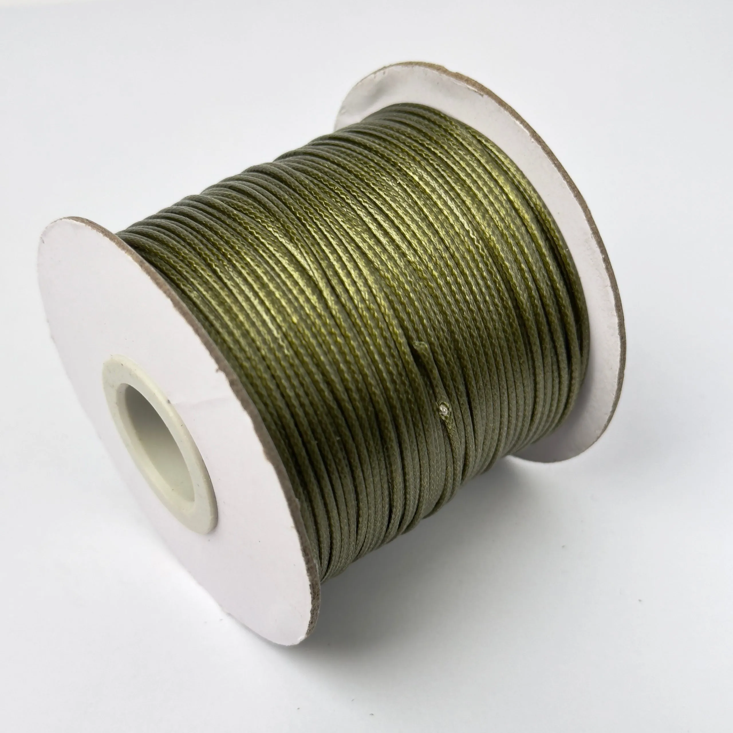 Synthetischer gewachster Baumwollfaden, Militärgrün, 1 mm, 80 m Spule