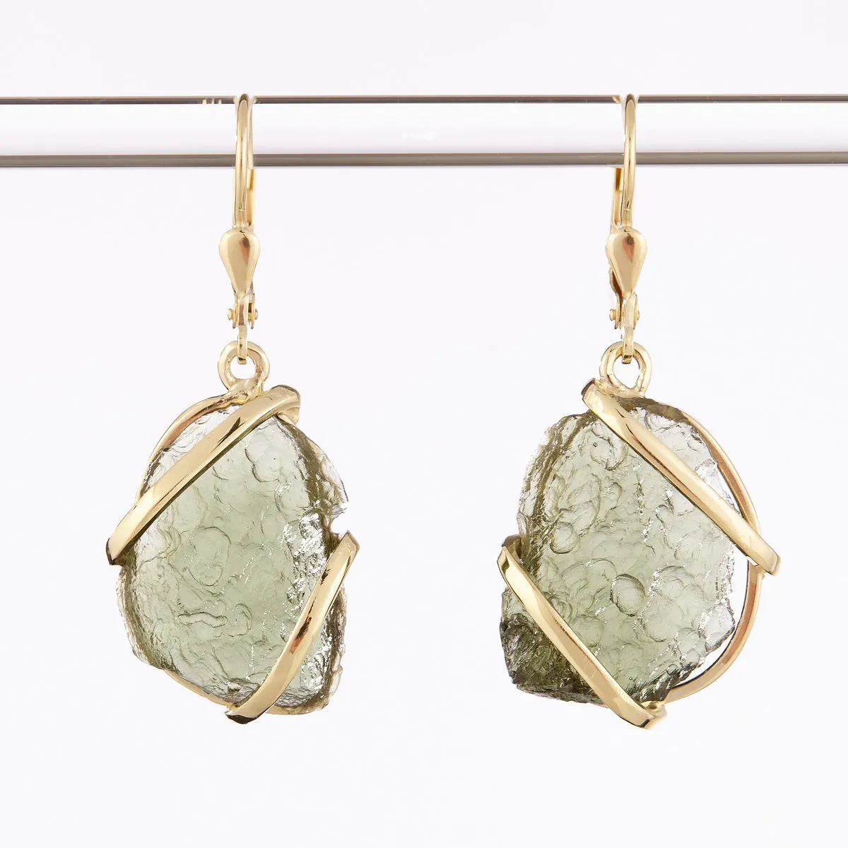 Orecchini d'oro con Moldaviti 3815