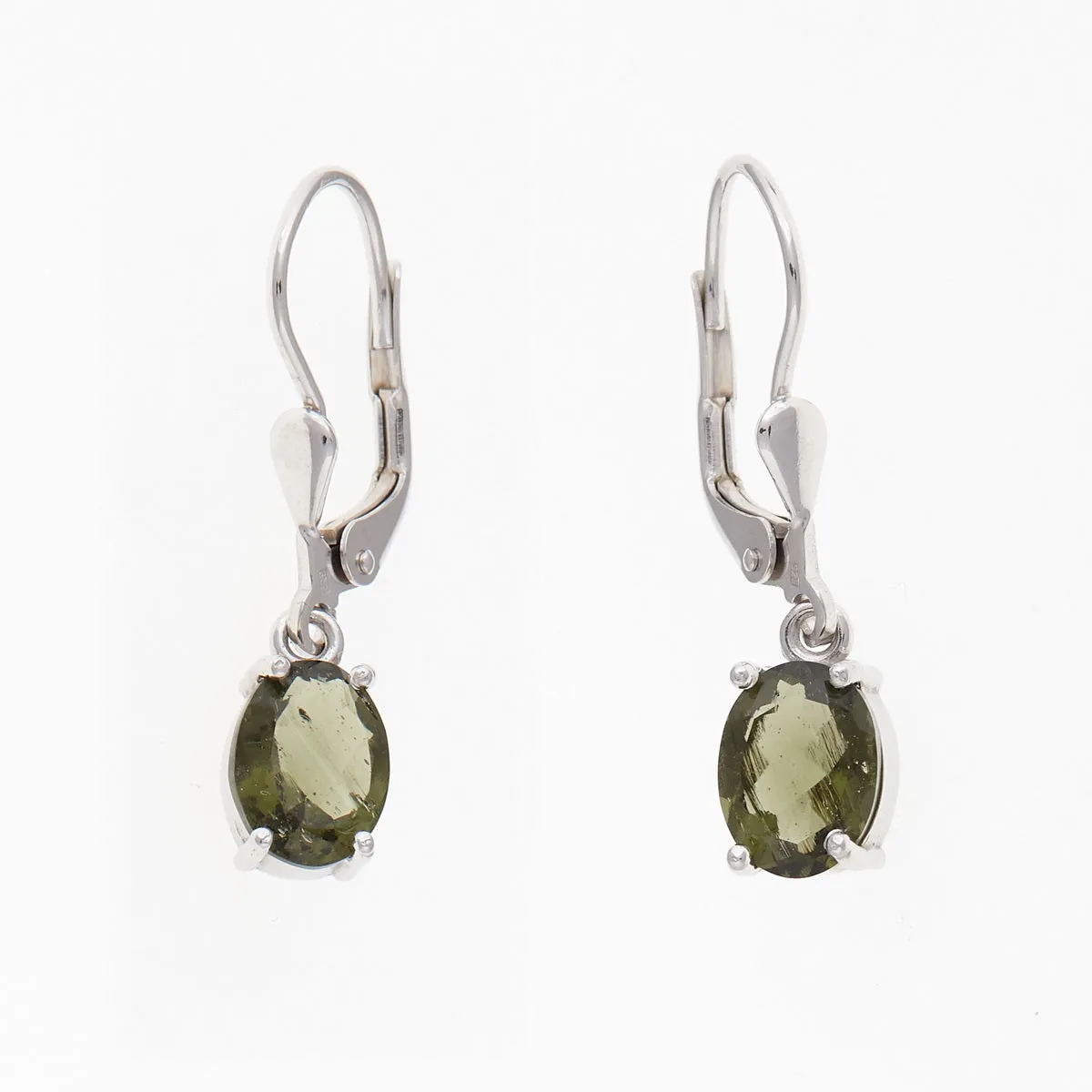 Orecchini in argento con Moldaviti 044B Codice catalogo: P044B