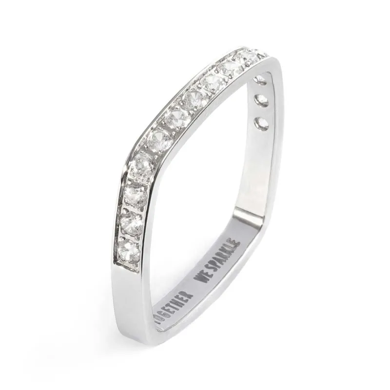 Anello squadrato con zirconi