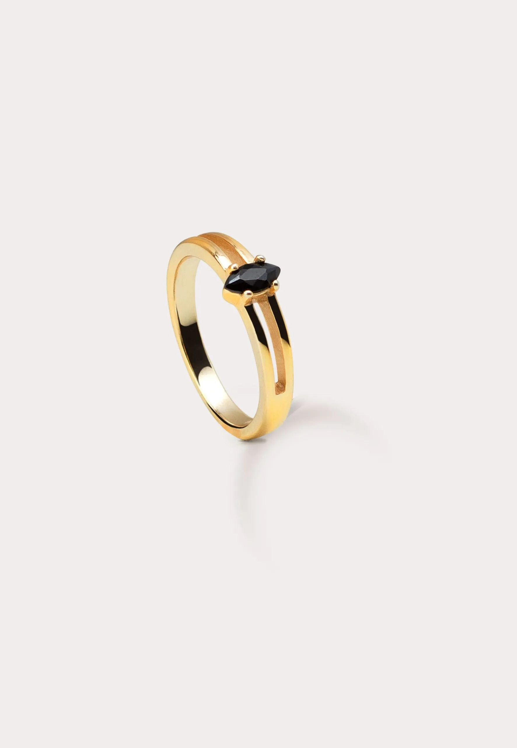 Anillo LOMIR oro