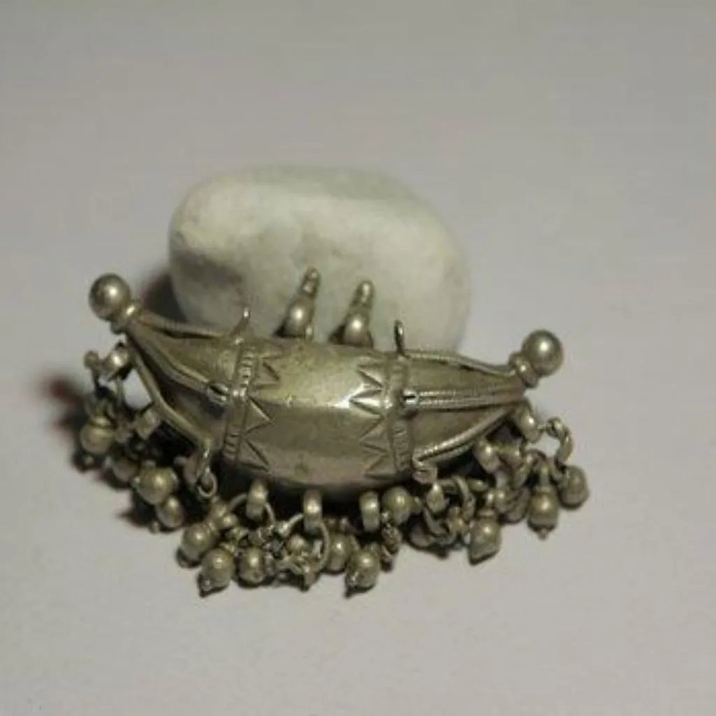 Silberner ETHNISCHER Anhänger - Gebetshalter