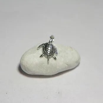 Silberner Schildkrötenanhänger