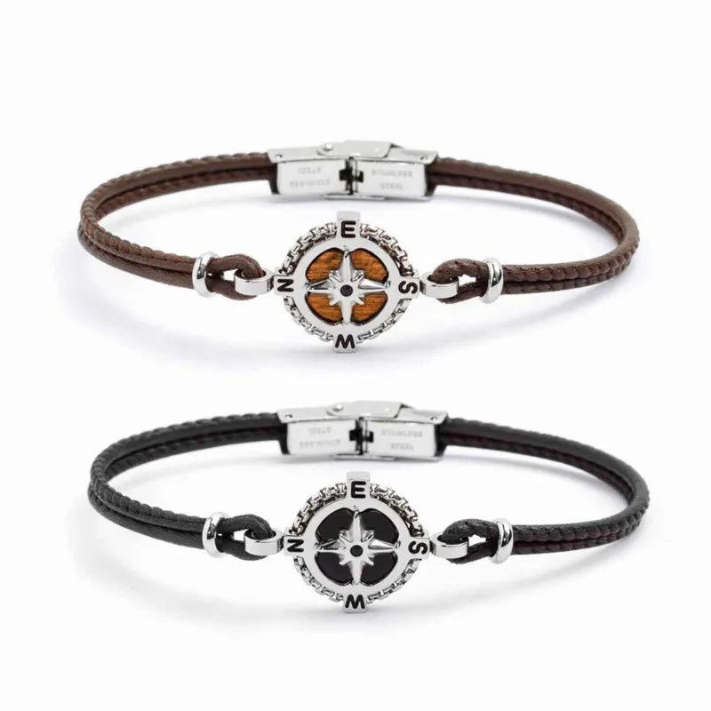 Bracciale in pelle con rosa dei venti