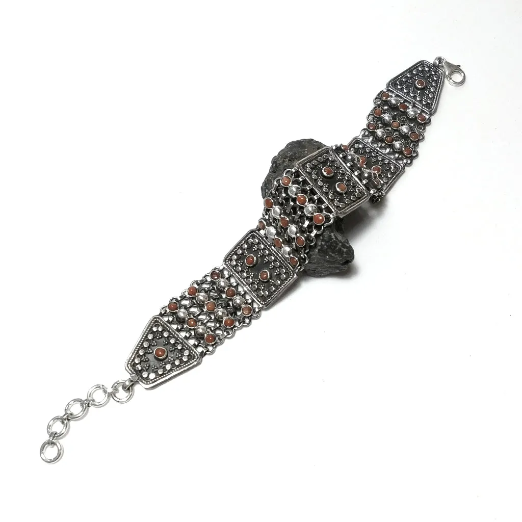 Bracciale ETNICO in argento 925 con Corallo Perla | GIOIELLI ETNICI