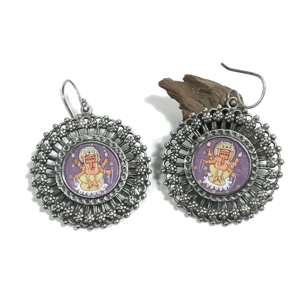 Ethnische Ganesha-Ohrringe aus 925er Silber – GURRAM