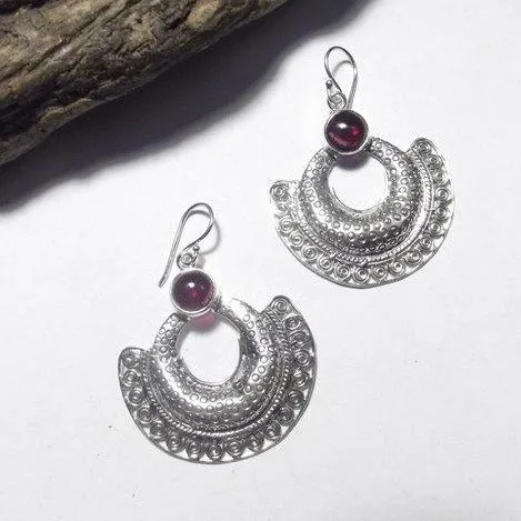 Ethnische Granat-Fächerohrringe aus 925er Silber – SANGLA