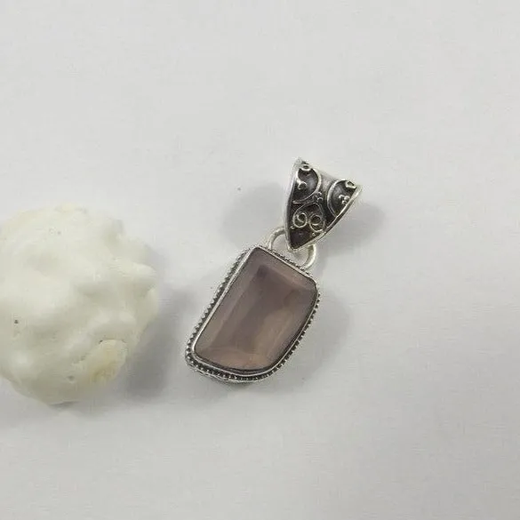 ROSENQUARZ-ANHÄNGER Silber - DREHEAR